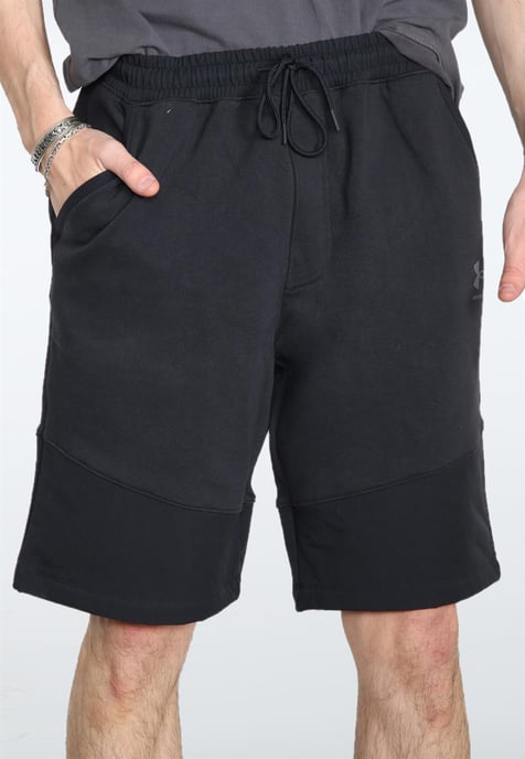 Pantalones cortos de entrenamiento Under Armour para hombre en negro - Image 4