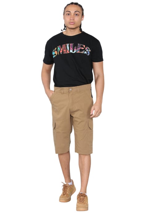 Shorts cargo de secado rápido con múltiples bolsillos para hombre en color caqui - Image 6