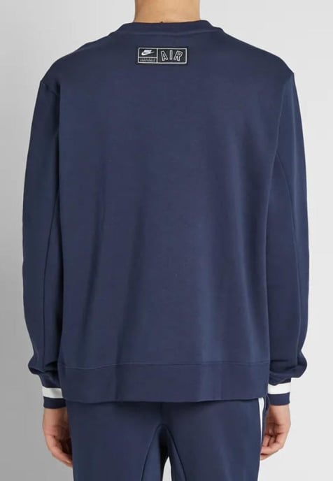 Sudadera azul marino con cuello redondo y tejido polar Air de Nike - Image 2