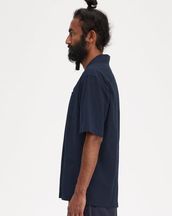 Camisa de manga corta con cuello revere de textura ligera para hombre Fred Perry - Image 5