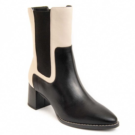 Montevita Heel Ankle Boot Calig4 In Black