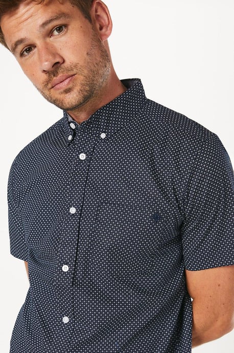 Geo Flower Print Short Sleeve Shirt