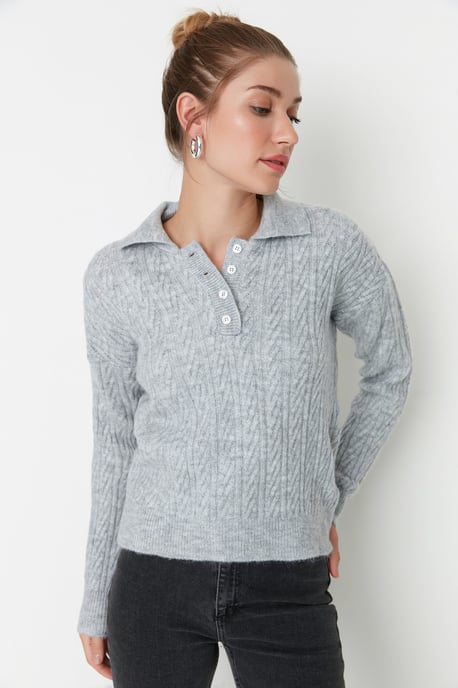 Trendyol Women Sweater Regular fit - Image 4