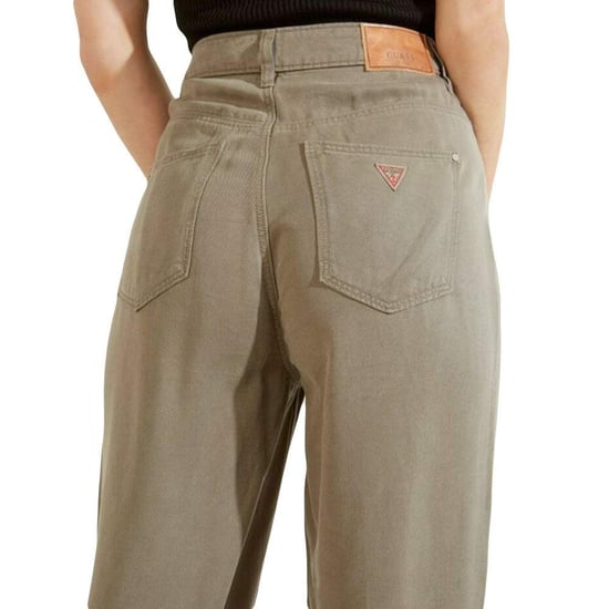 Pantalones de mujer Guess, color clásico - Image 2