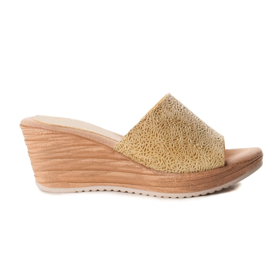Confortable wedge sandal Montevita in Beige