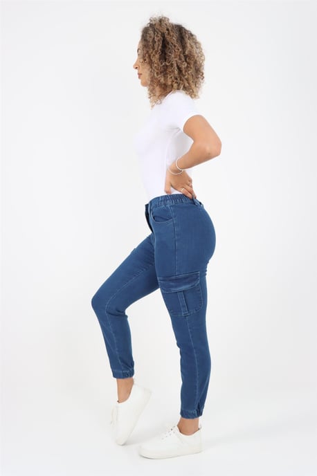Vaqueros con puños y cintura elástica lateral para mujer en azul - Image 6