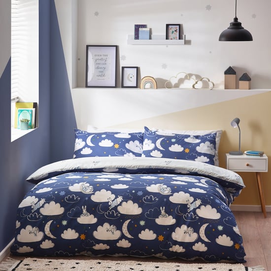 Peter Rabbit TM Sleepy Head Reversible Duvet Cover Set