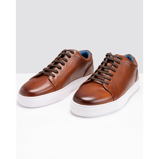 Zapatillas para hombres Oliver Sweeney Hayle de cuero envejecido en color piel - Image 2