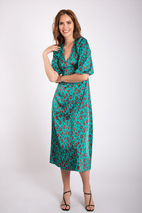 Vestido midi recto con cuello en V y estampado animal - Image 1