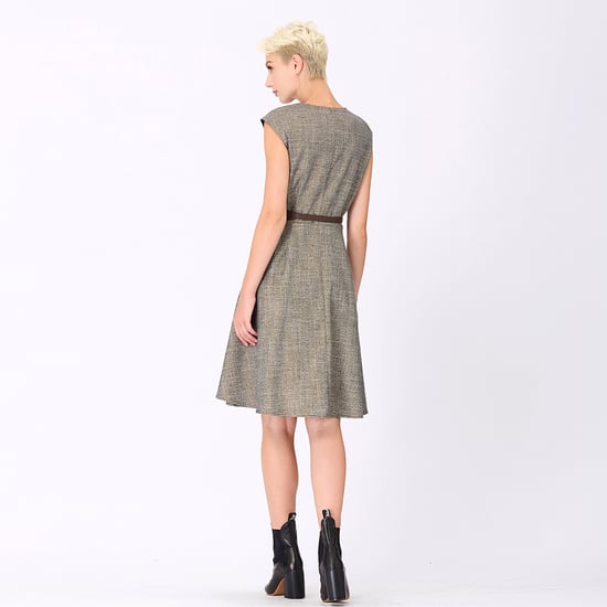 Trapeze dress with cross -effect