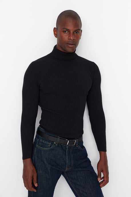 Trendyol Men's Plain Sweater - Image 4
