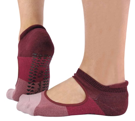 2 Pairs Ladies Non Slip Grip Low Cut Invisible Pilates Yoga Socks - Image 1