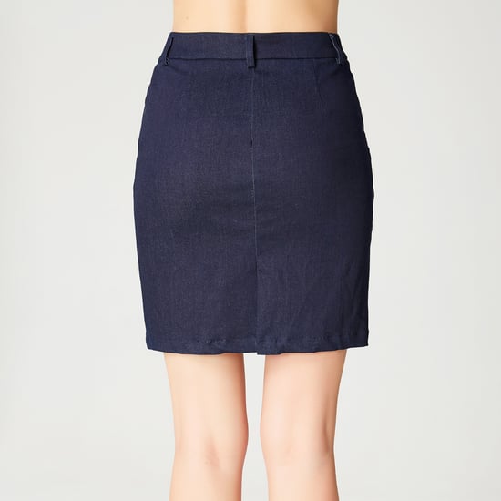 Short skirt in stretch denim - Image 4