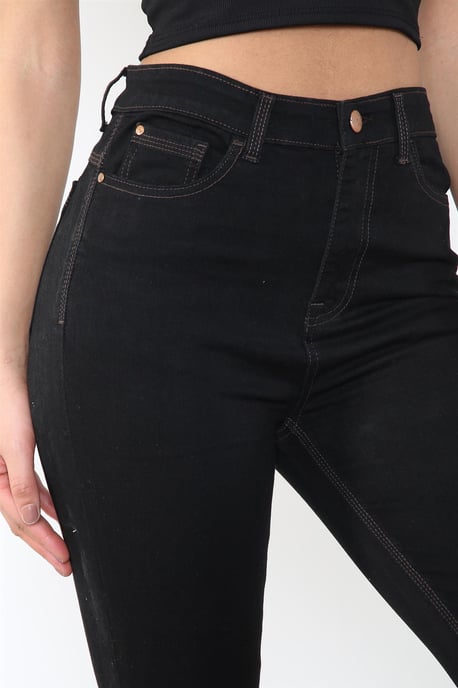Vaqueros Magic Shaping de talle alto y pierna recta para mujer en negro - Image 4