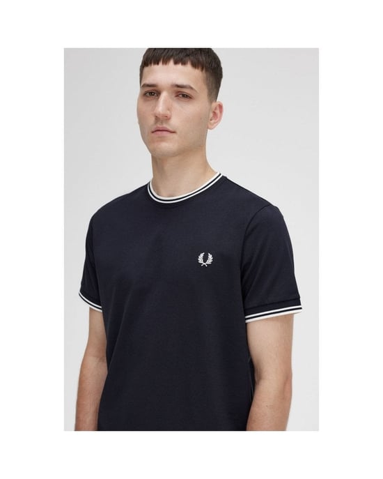 Fred Perry Camiseta Negra Con Vinta Doble - Image 3