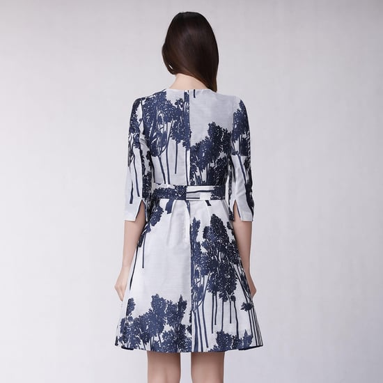 Fit-and-flare cocktail dress with embroidered pattern - Image 2