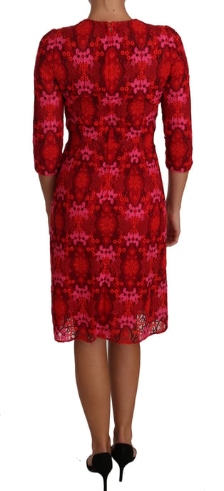 Vestido Entallado de Encaje de Crochet Floral en Rojo y Rosa de Dolce & Gabbana - Image 2