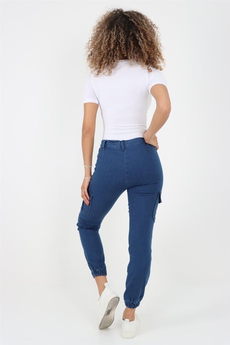 Vaqueros con puños y cintura elástica lateral para mujer en azul - Image 5