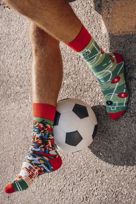 SPOX SOX - Calcetines Desparejados para Hombre y Mujer - Fútbol - Image 2
