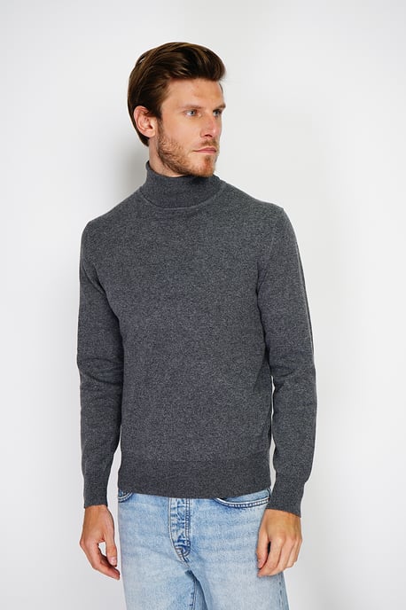 GB - William de Faye - turtleneck - Dark Gray