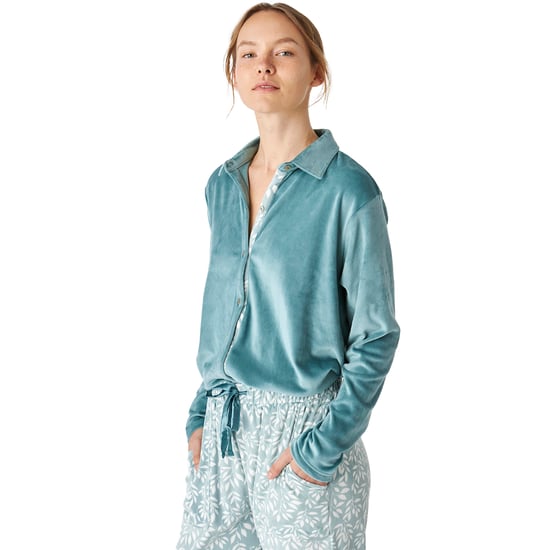 JJBEP1001 Women's Velvet Long Sleeve Button Pajamas
