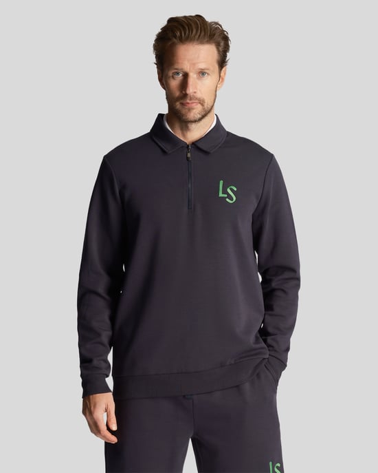 Lyle & Scott Men's Golf LS Logo 1/4 Zip Sweatshirt in Navy - Image 1