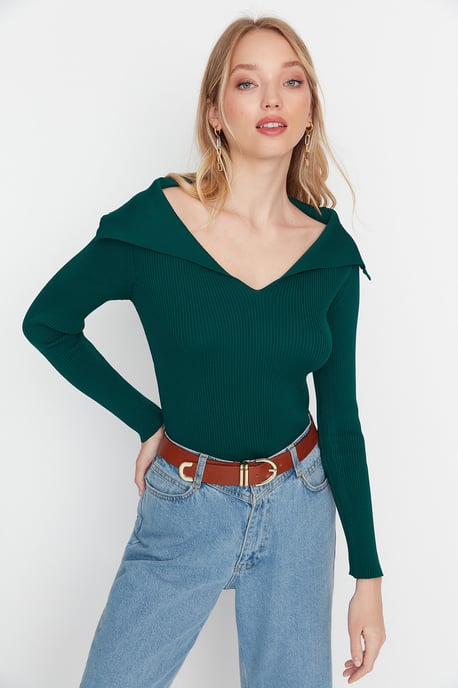 Trendyol Women's Straight Sweater - Image 1