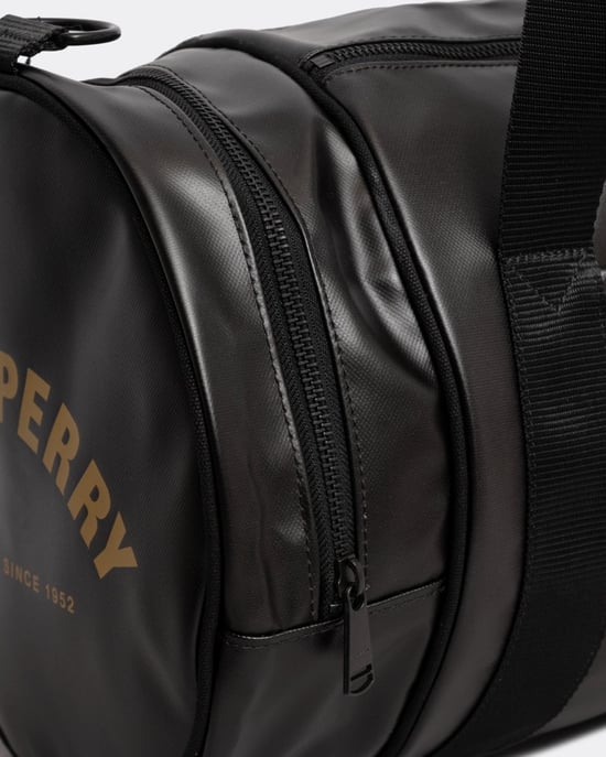 Bolso Barrel Tonal de Fred Perry - Image 6