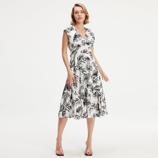 Tropical print sleeveless midi dress