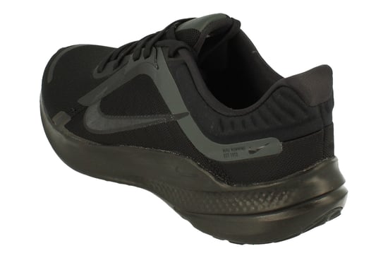 Nike Quest 5 Mens Black Trainers - Image 2