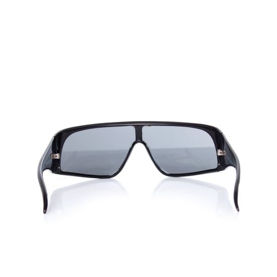 Black futuristic sunglasses. - Image 4