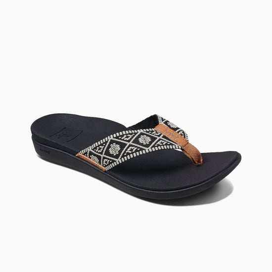 Spring Woven Black/White Sandal