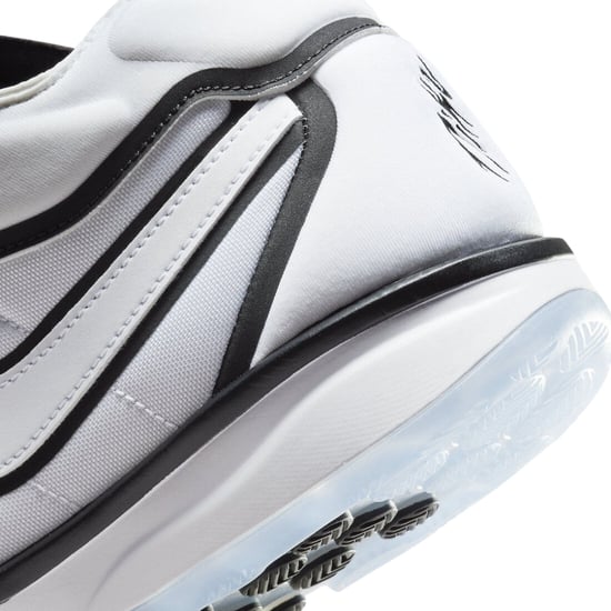 Nike Air Zoom GT. Zapatillas de baloncesto Hustle 2 blancas - Image 3