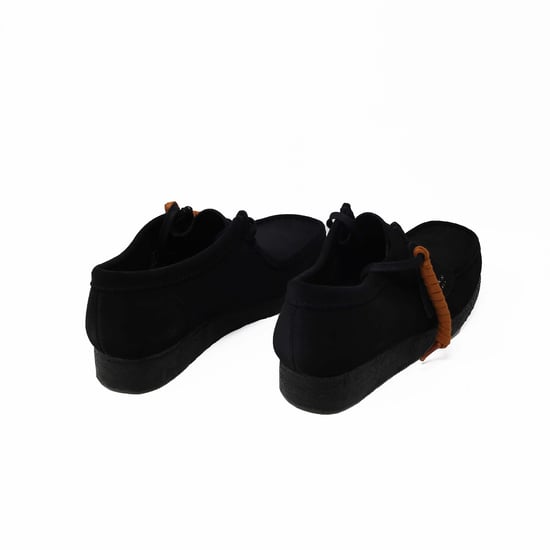 Zapato Elegante Clarks Originals Wallabee M Negro - Image 3