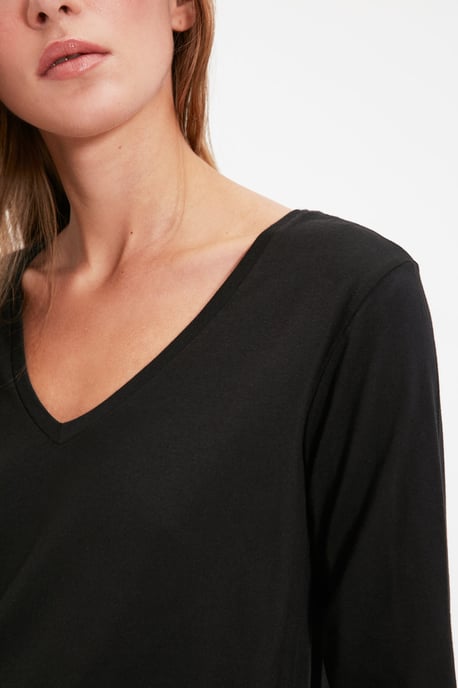 Trendyol Women's Straight T-Shirt - Image 4