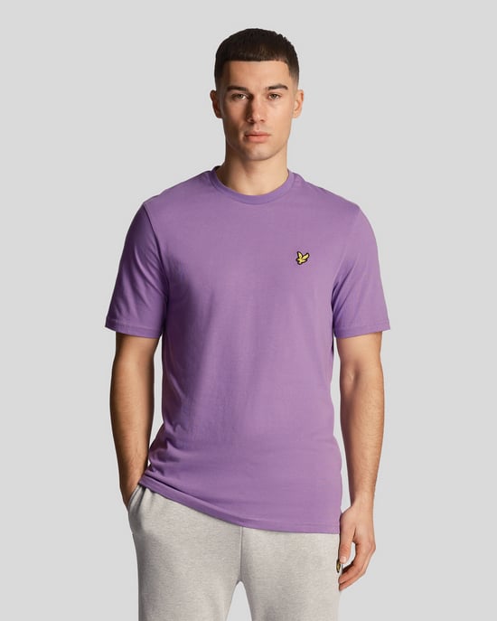 Lyle & Scott Brand Chest Logo Card camiseta morada - Image 1