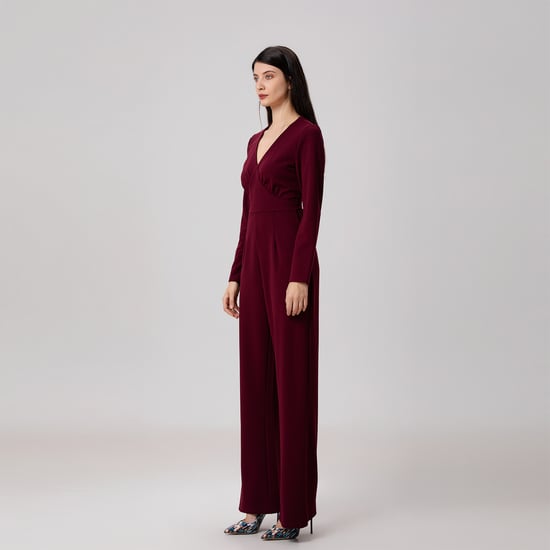 V-Cleavage jumpsuit - Image 3