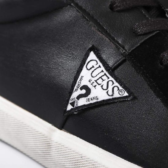 Zapatillas Guess para hombre en color antracita - Image 5