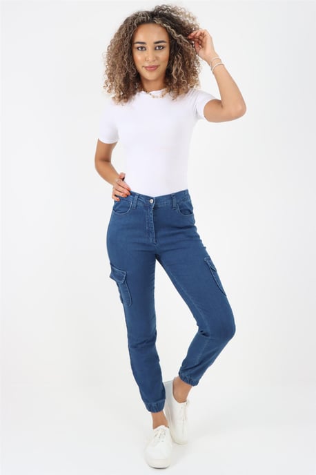 Vaqueros con puños y cintura elástica lateral para mujer en azul - Image 4
