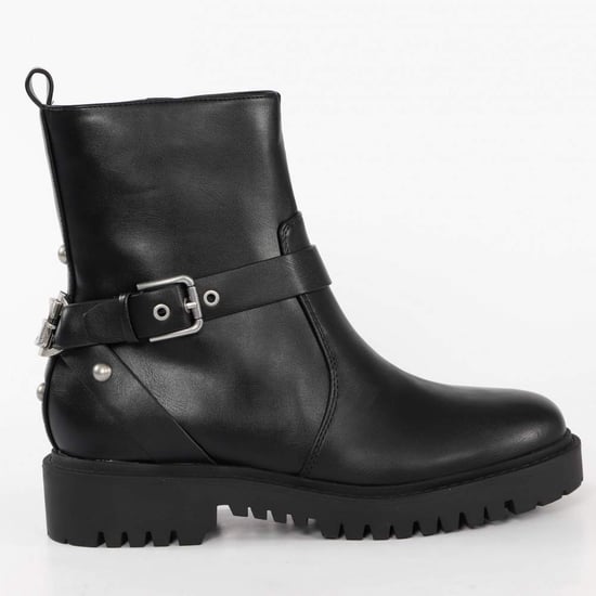 Botines Guess para mujer con logo metálico grande - Image 4