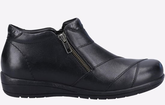 Fleet & Foster Friesan Womens