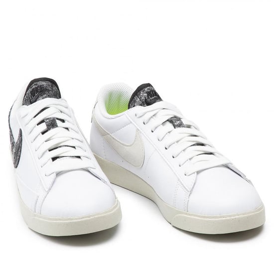 Nike Blazer Low SE Lace-Up White Leather Womens Trainers DA4934 100