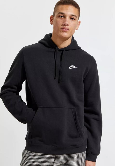 Sudadera con capucha y logo bordado en azul marino Club de Nike - Image 1