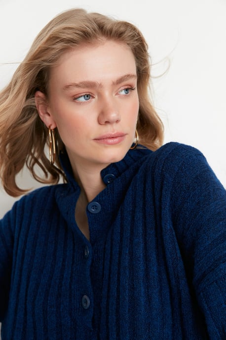 Trendyol Women's Straight Sweater - Image 3