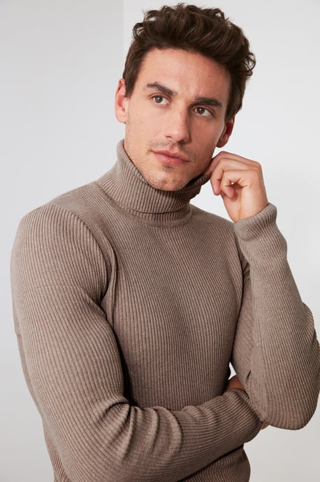 Trendyol Men's  Plain  Sweater - Image 3