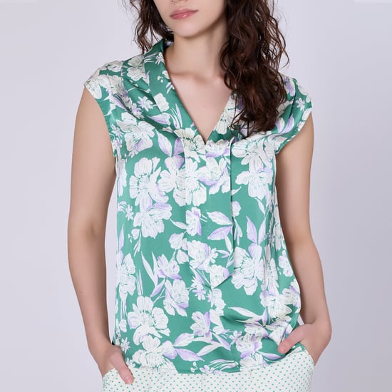 Sleeveless blouse with wide flat collar and macro flower print - Image 3