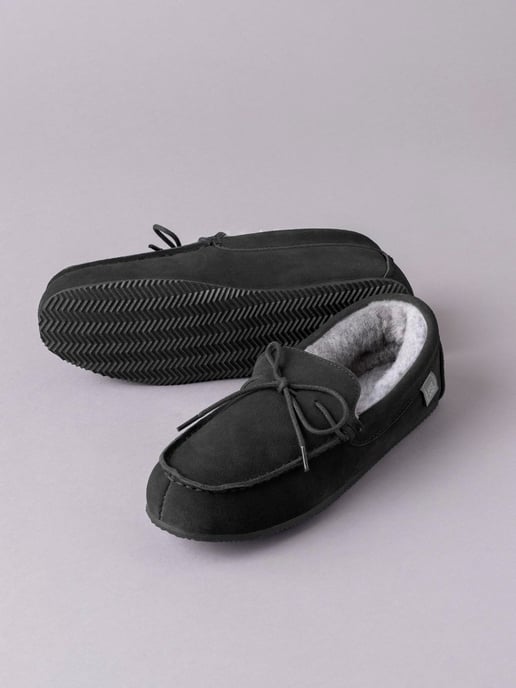 Men's Sheepskin Moccasins in Black