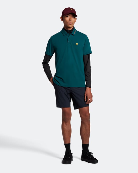 Lyle & Scott Polo Golf de manga corta con logo en el cuello en color verde - Image 2