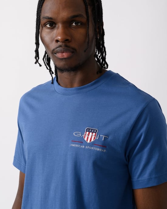 GANT Mens Regular Fit Embroidered Archive Shield T-Shirt - Image 2