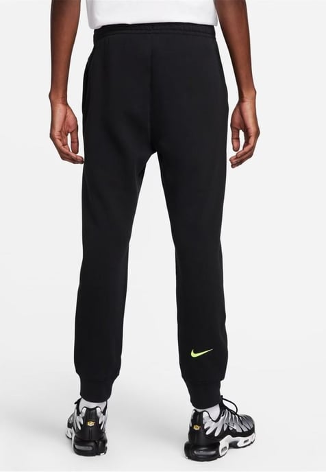 Chándal negro sin cierres Moto Standard Issue de Nike - Image 6